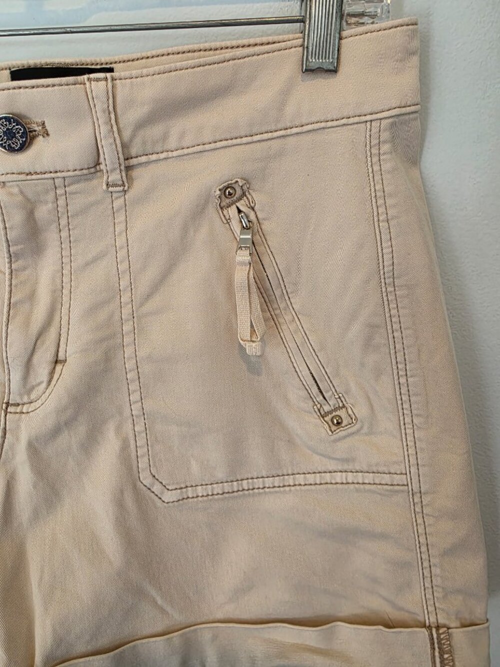 WHBM Pret-a-Play Shorts, Size 4, Like New - Picture 3 of 8
